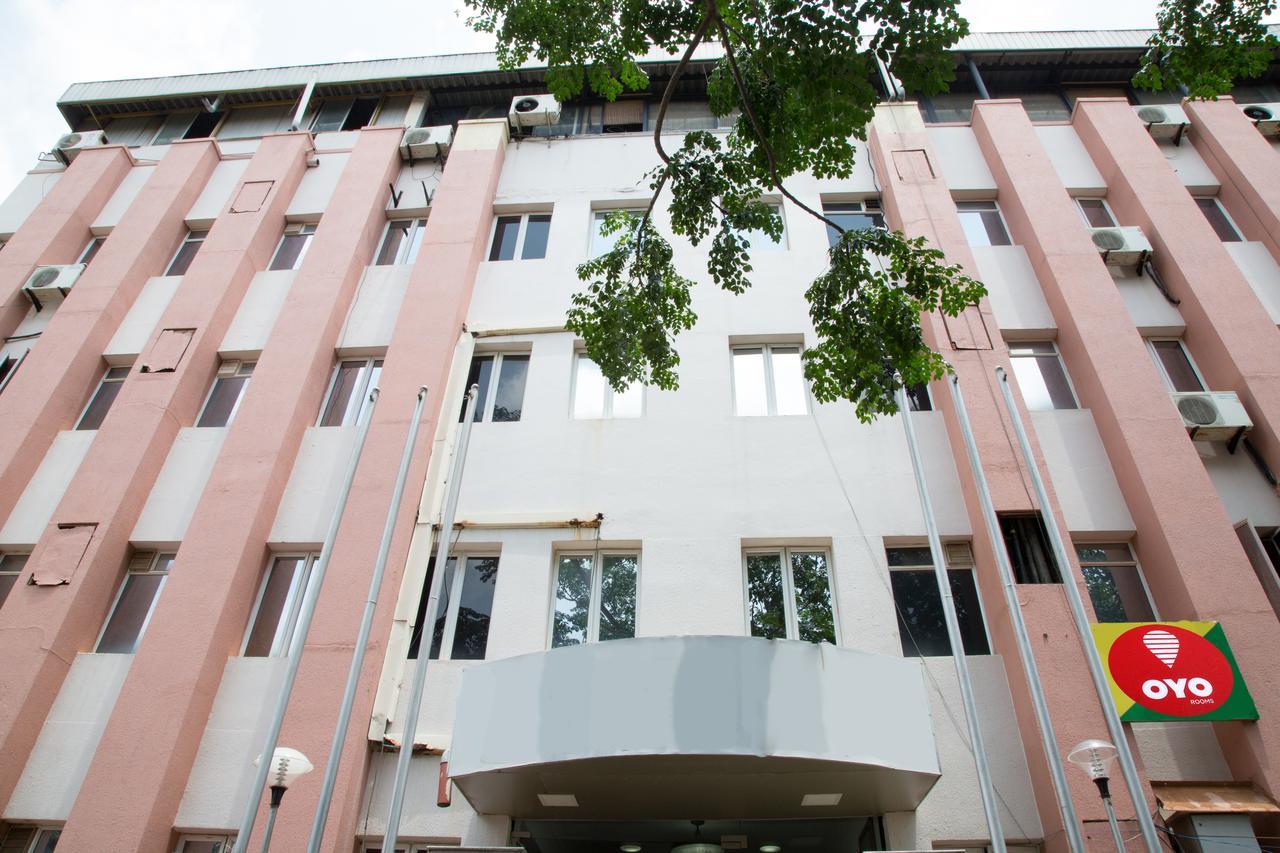 Oyo 9247 Samrudhi Park Hotel